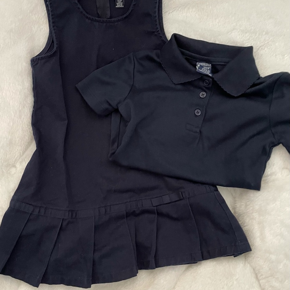 Girls uniform dress size 5 and shirt size 4/5